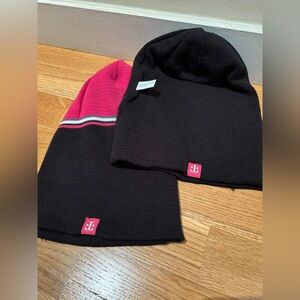 New T-Mobile Reversible Knit Beanie / Hat in pink & black